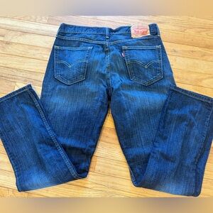 Levis 514 34x32 Excellent condition!